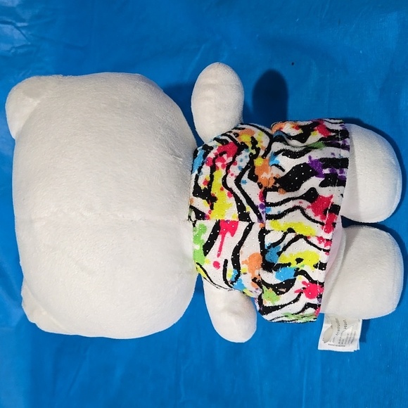 Hello Kitty 11in White - Picture 2 of 3